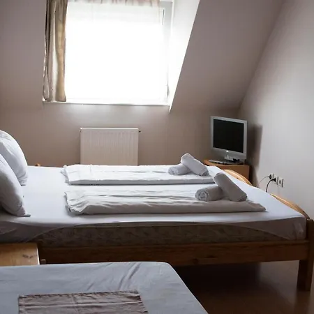 Wolf Apartman101, Wolf Apartman 102 Sárvár
